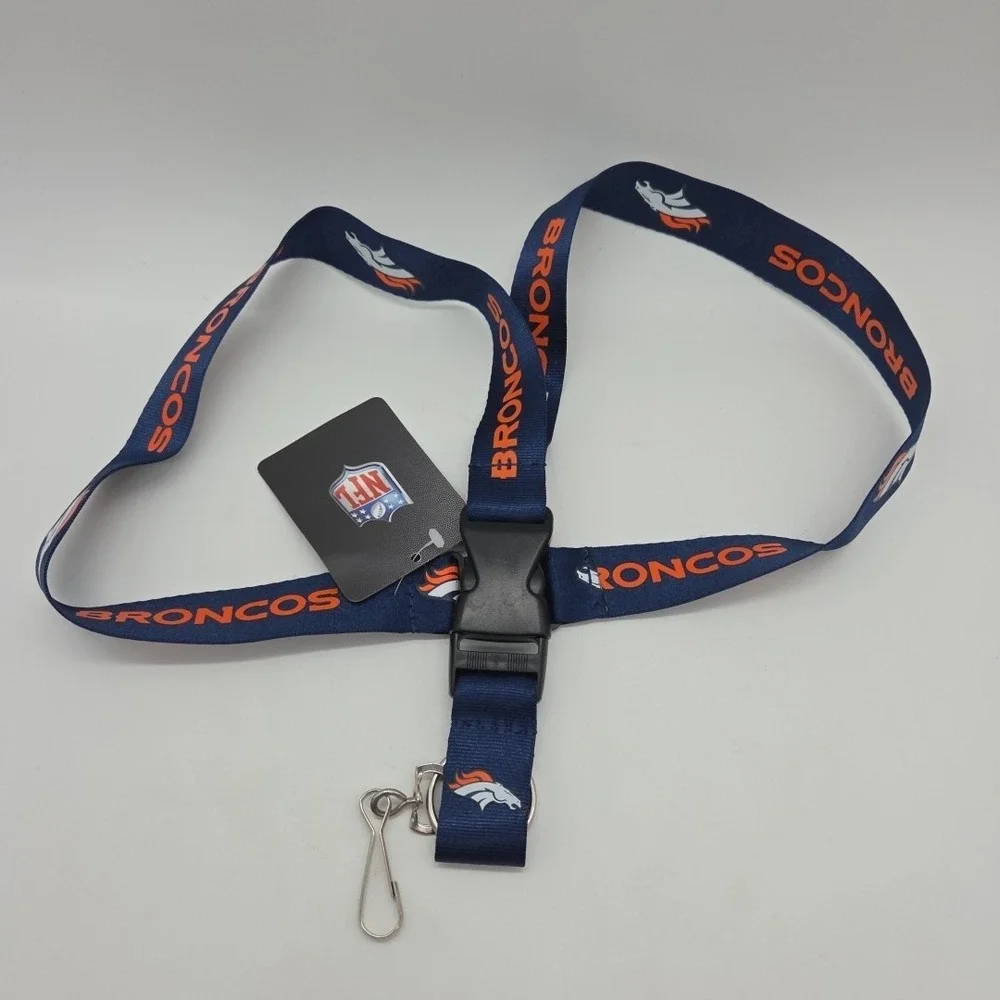 NEW Denver Broncos NFL Lanyard With Detachable Key Chain Ring 22